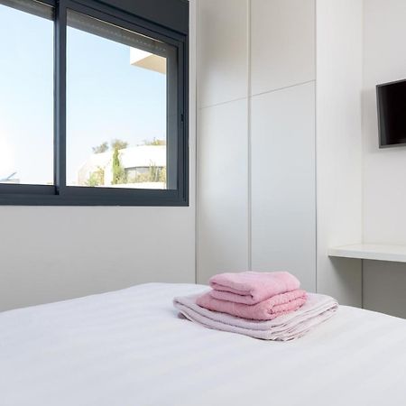 Bright & Modern 2Br With Balcony On Dizzengoff Apartamento Tel Aviv Exterior foto