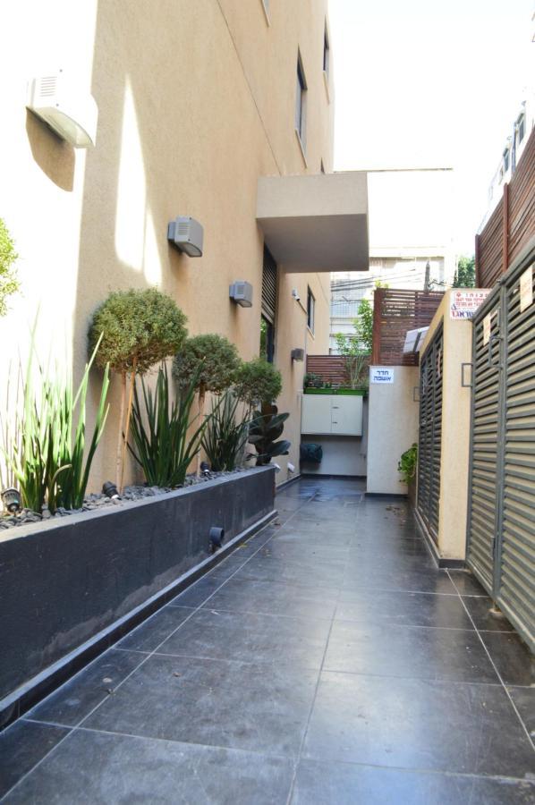 Bright & Modern 2Br With Balcony On Dizzengoff Apartamento Tel Aviv Exterior foto